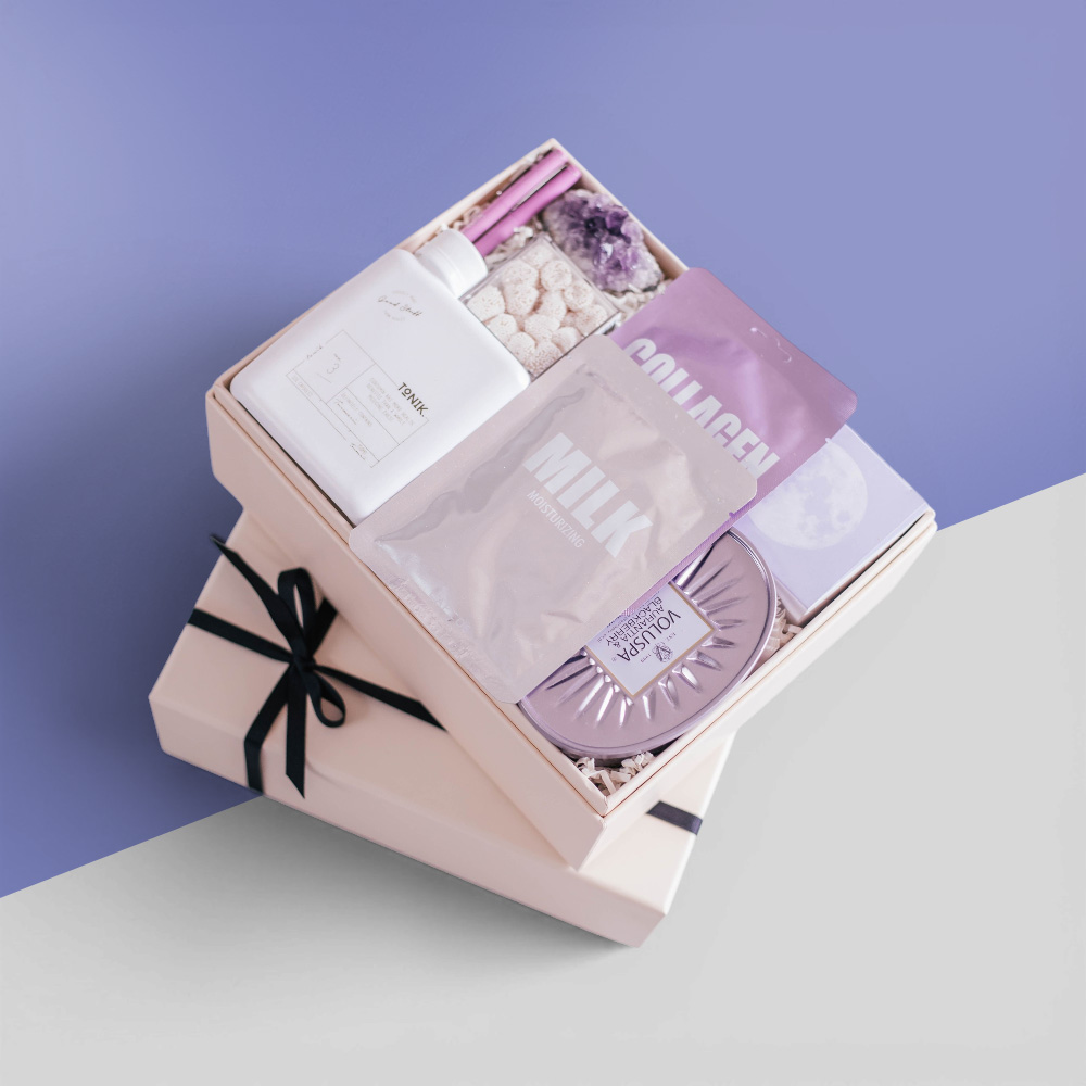 Custom Cardboard Gift Boxes